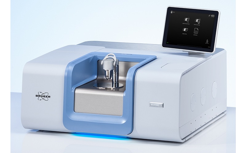 INVENIO FTIR Spectrometer | Bruker